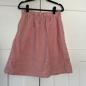 Knee length striped skirt